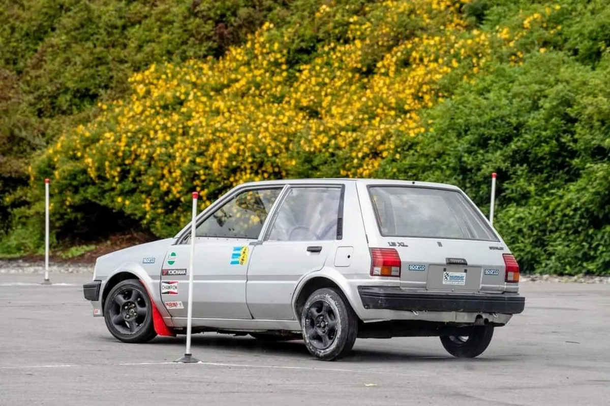 Toyota Starlet Autotest - Image 1