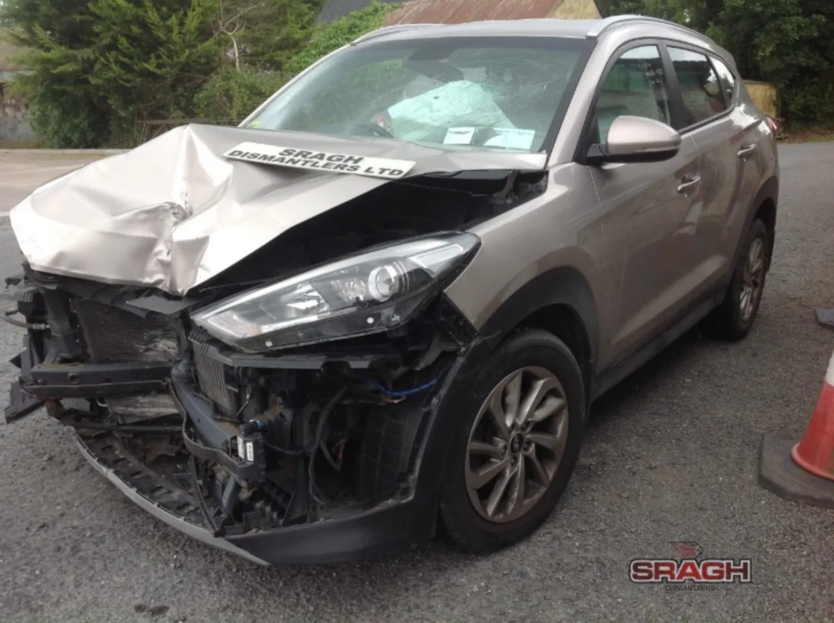 2017 HYUNDAI TUCSON 1.7 EXECUTIVE 5DR - Image 3