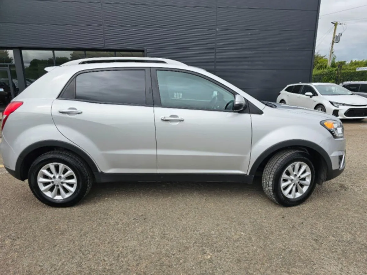 Ssangyong Korando Commercial 5DR - Image 1