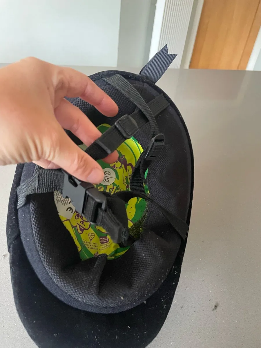 Horse riding helmet for sale in Co. Cork for €30 on DoneDeal