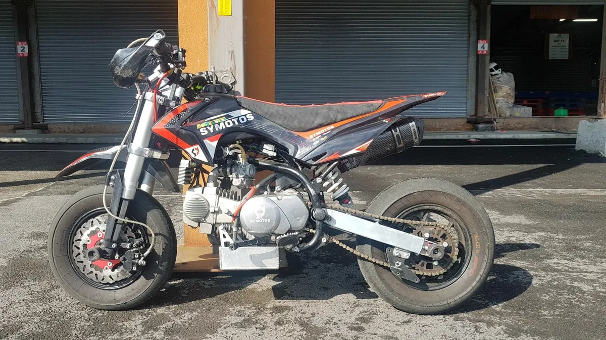 Symoto pitbike supermoto stomp 140cc - Image 1