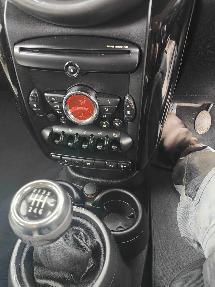 Mini Cooper diesel 2011 - Image 4