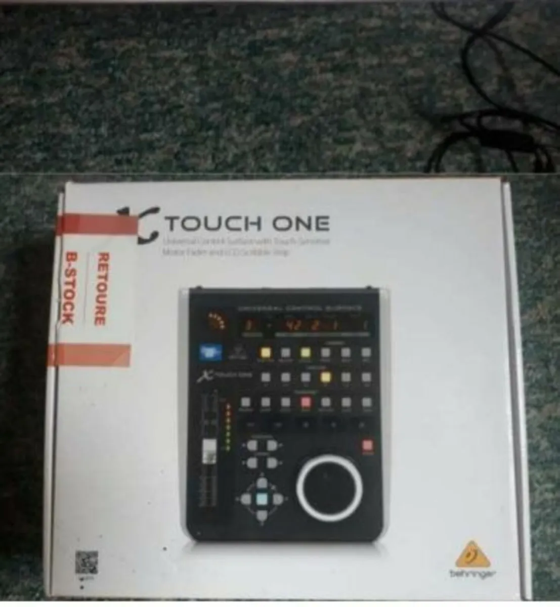 Behringer X-TOUCH ONE Universal  DAW Controller - Image 1