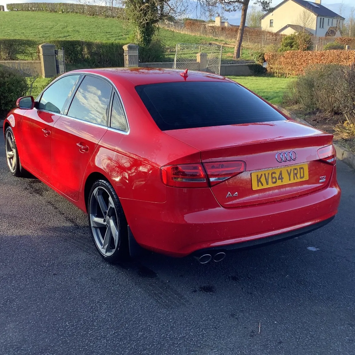 Audi A4 2.0 tdi se ultra 2014 full mot - Image 2