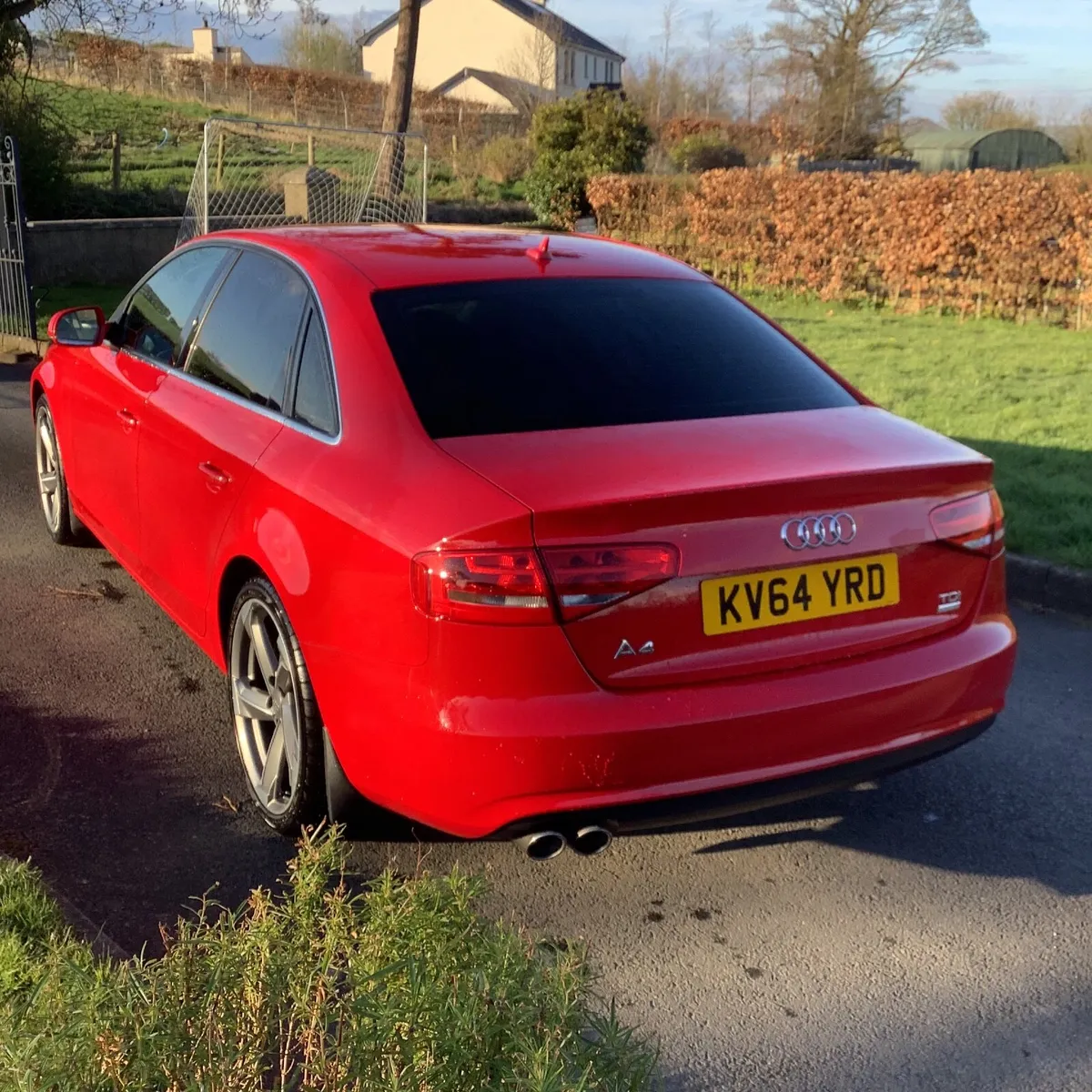 Audi A4 2.0 tdi se ultra 2014 full mot - Image 4