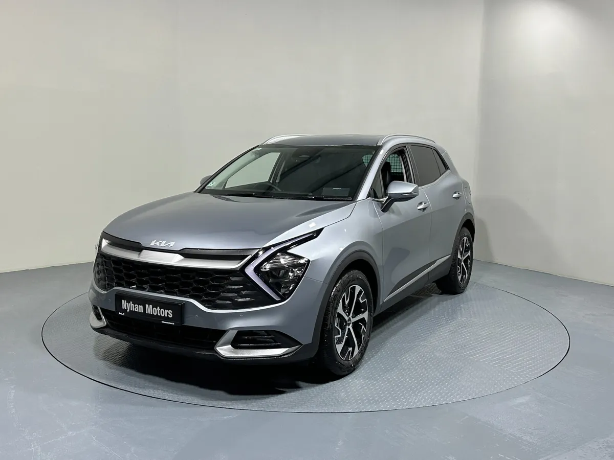 Kia Sportage Commercial SEM Lunar Silver 251 (2025 - Image 4