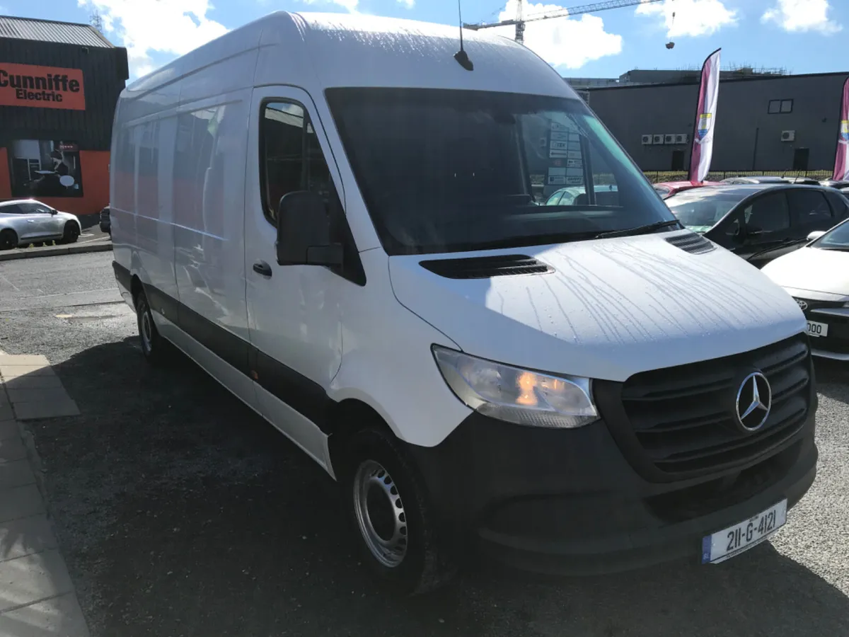 Mercedes-Benz Sprinter 2021 - Image 4