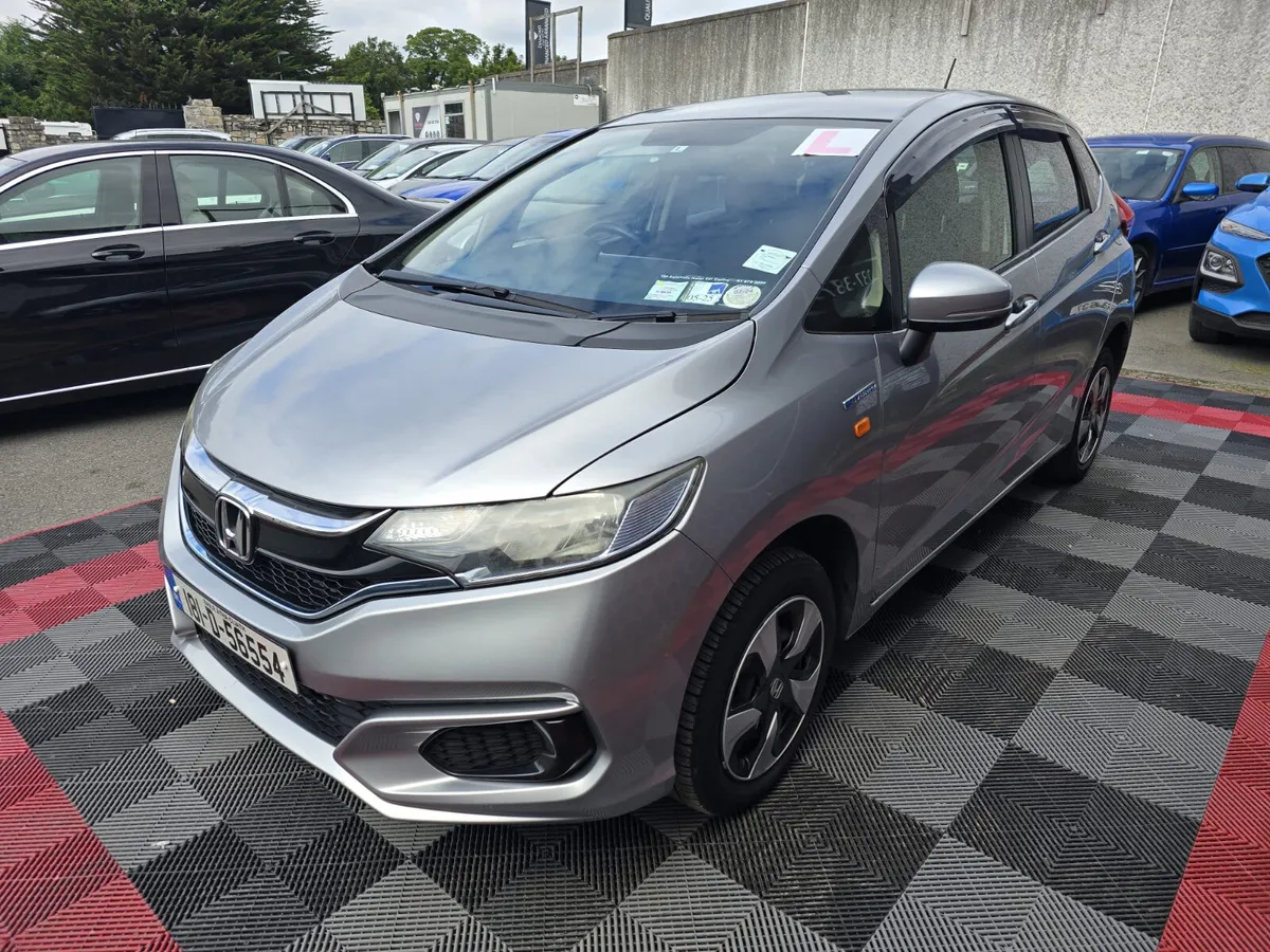 2018 HONDA FIT new NCT 04/2027 - Image 4