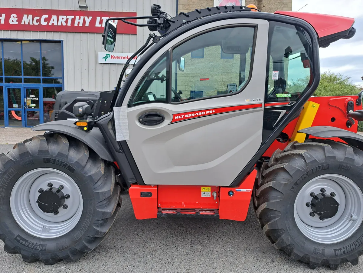 New Manitou MLT635 telescopic loader - Image 2