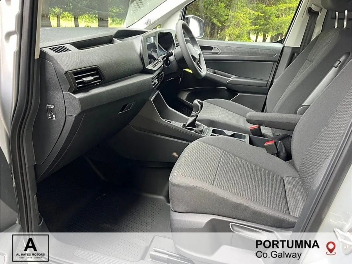 Volkswagen Caddy Business 2.0tdi 6speed 102BHP PR - Image 4