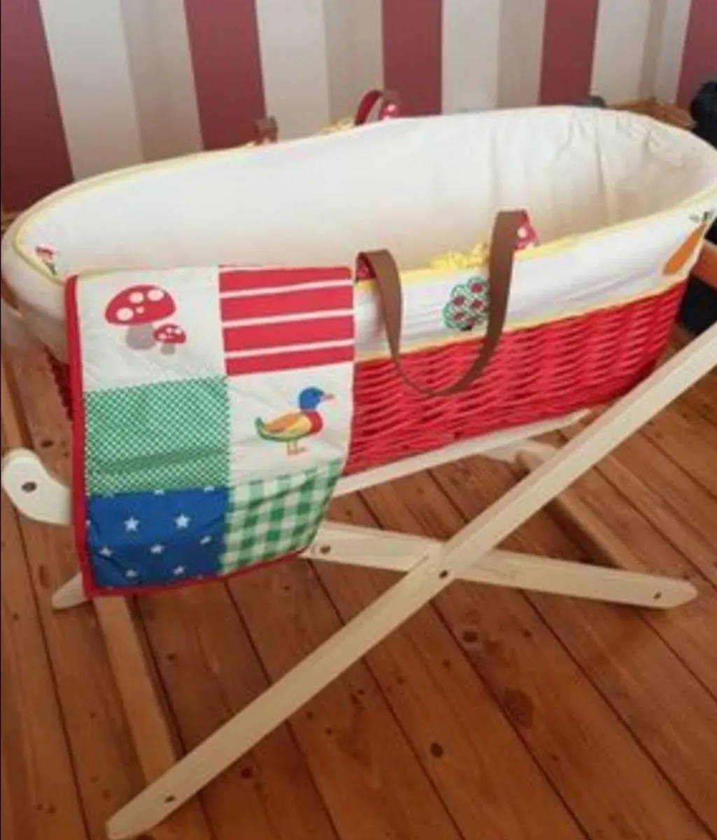 Moses basket for sale in Co. Dublin for €30 on DoneDeal