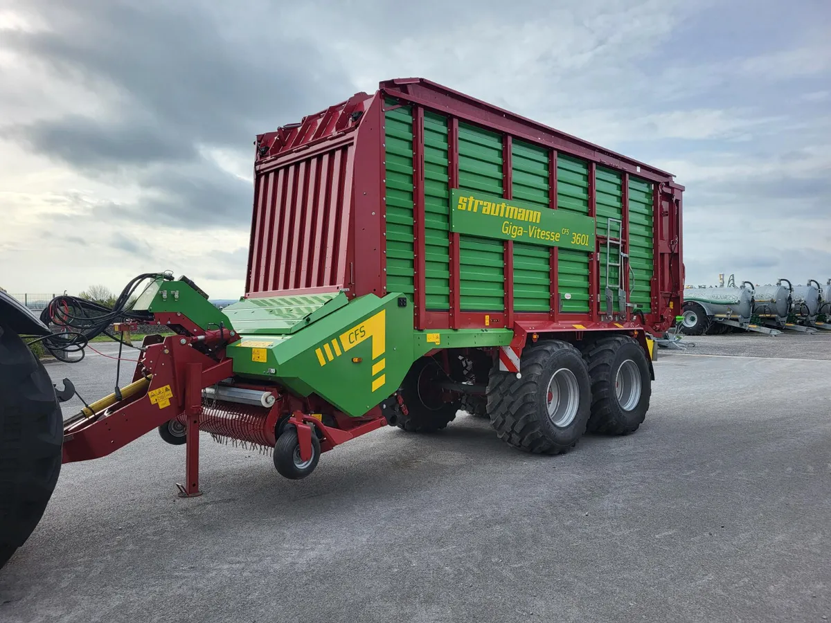 Strautmann 3601 Silage Wagon - Image 1