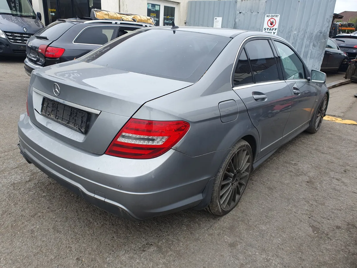 12 MERCEDES C-CLASS  2.2 CDI FOR BREAKING - Image 4