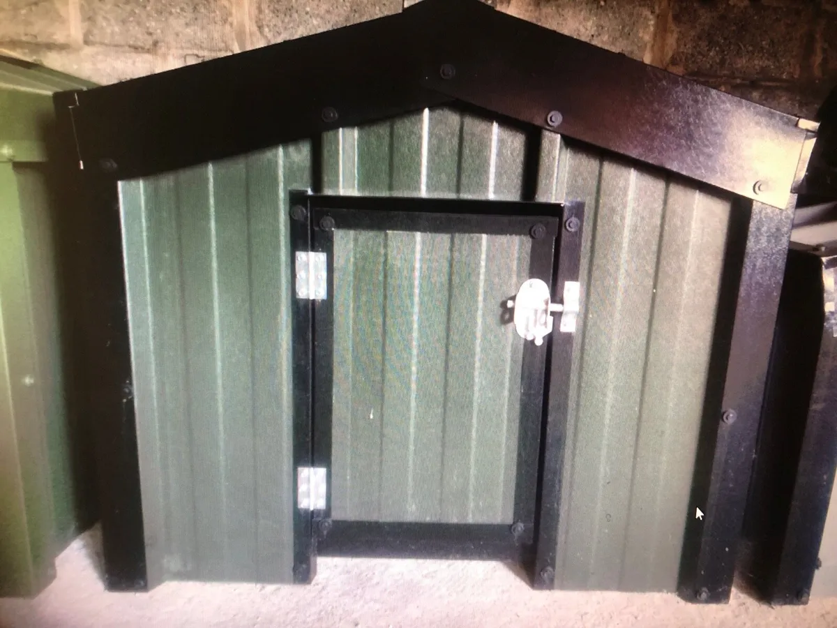 Insulated steel dog house kennel for sale in Co. Offaly for €0 on DoneDeal