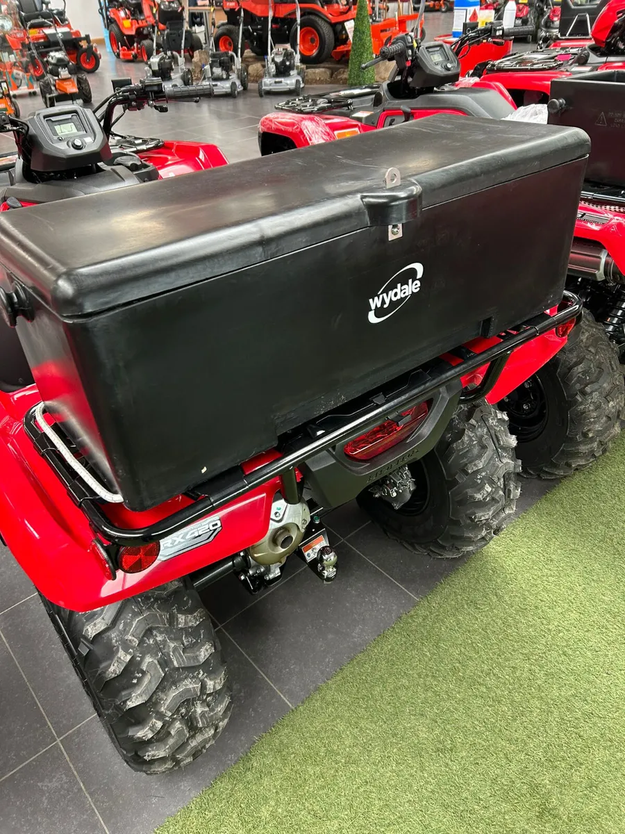 Quad storage box - Image 1