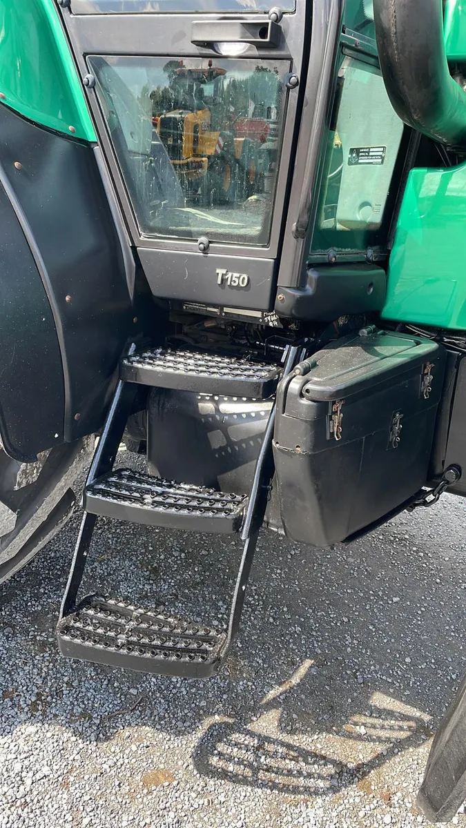 Valtra T150 no vat - Image 4