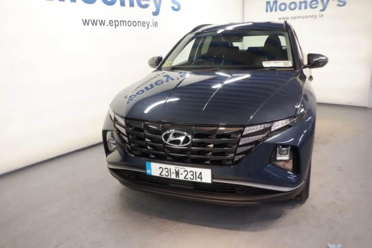 Hyundai Tucson Plug IN Hybrid Executive 1.6l Petr - Image 2