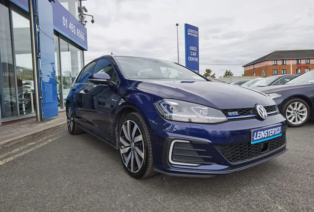 VOLKSWAGEN GOLF 1.4 GTE ADVANCE DSG - Image 3