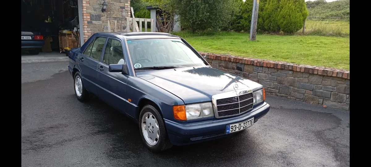 Mercedes benz 190E 1993 manual Vintage - Image 1