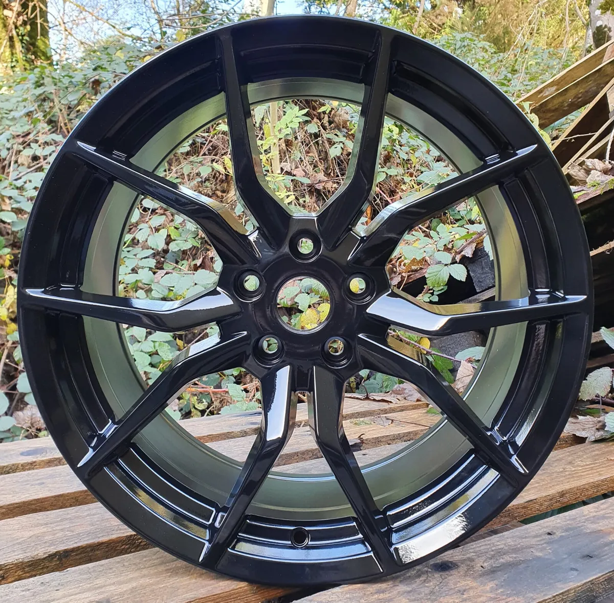 18” ford RS gloss Black 5x108