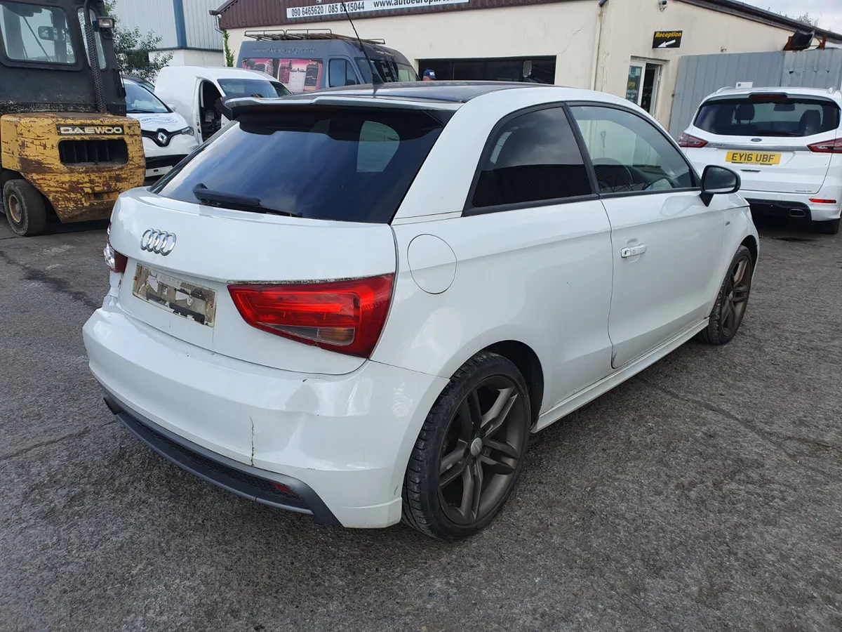 12 AUDI A1  S LINE 1.6 TDI (CAYC) FOR BREAKING - Image 4