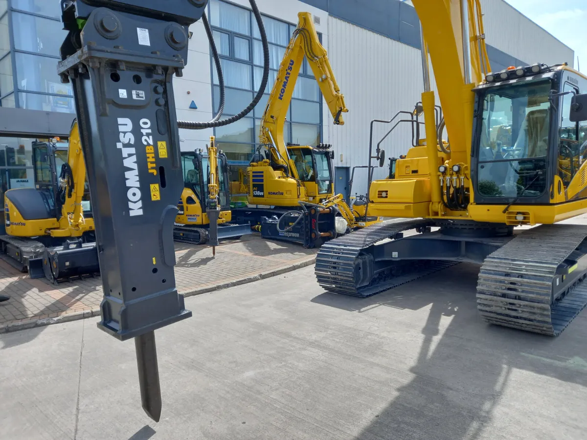 Komatsu PC210LC-11 (New) - Image 4