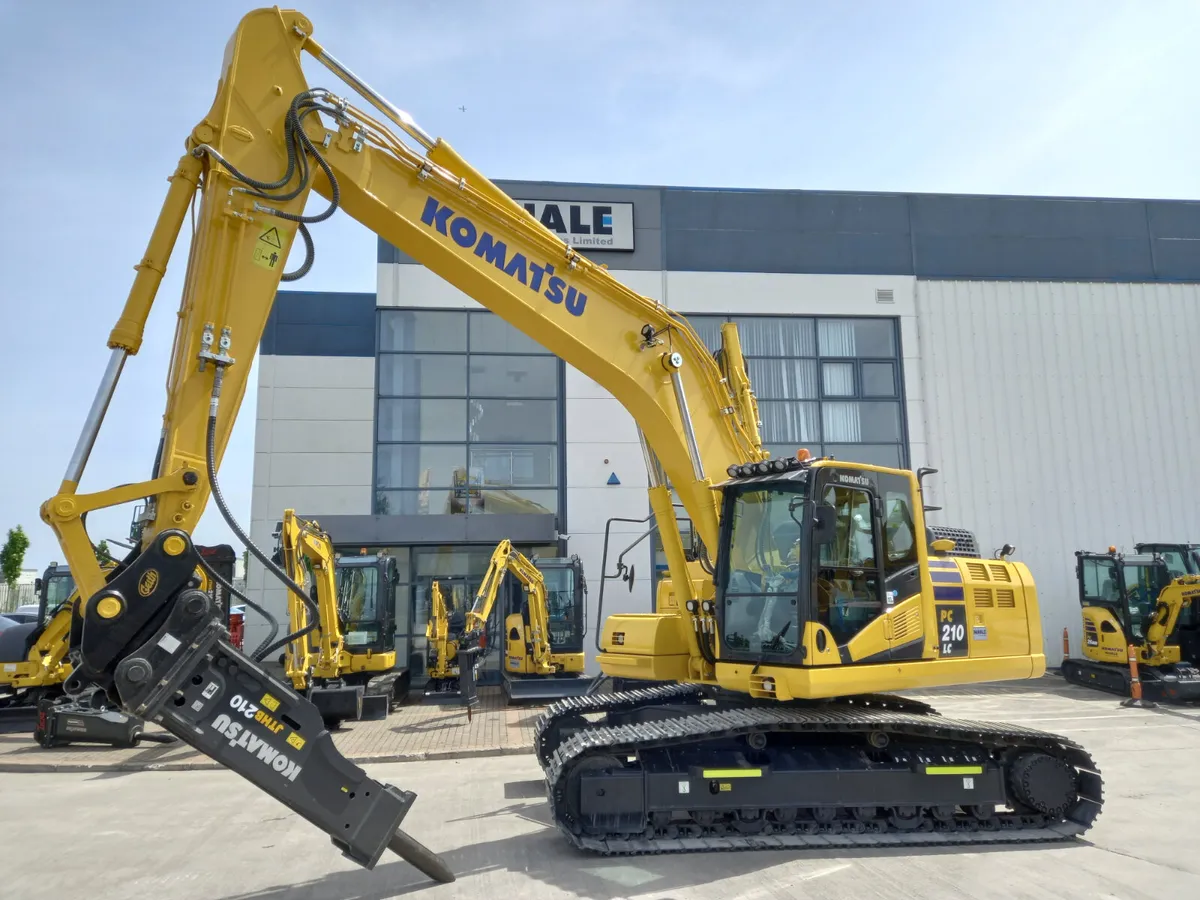 Komatsu PC210LC-11 (New) - Image 1