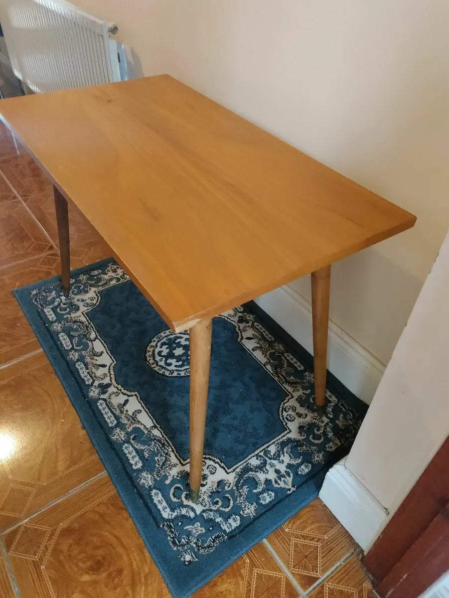 Vintage table for sale in Co. Kildare for €45 on DoneDeal