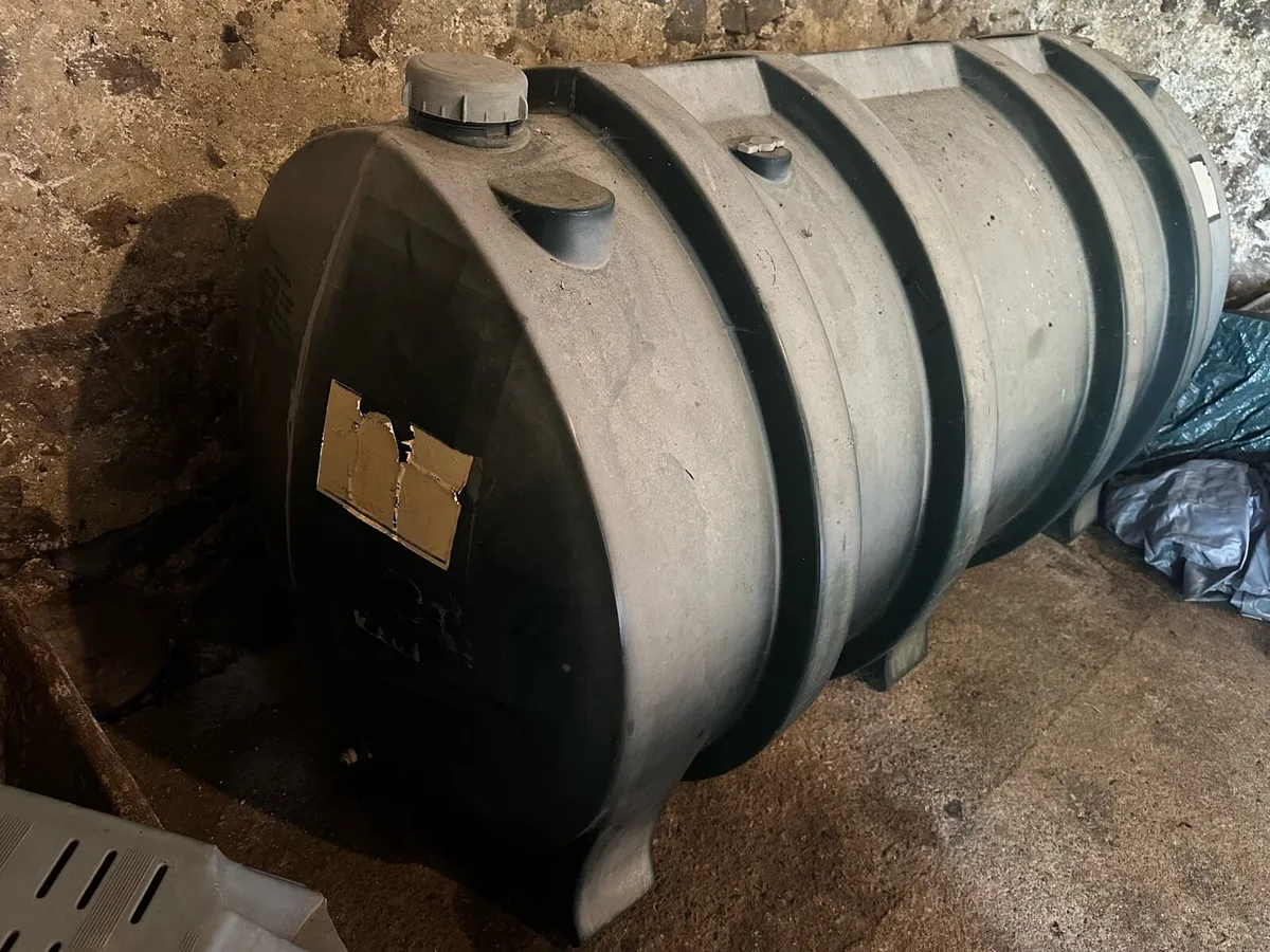 500 litre Oil Tank for sale in Co. Westmeath for €100 on DoneDeal