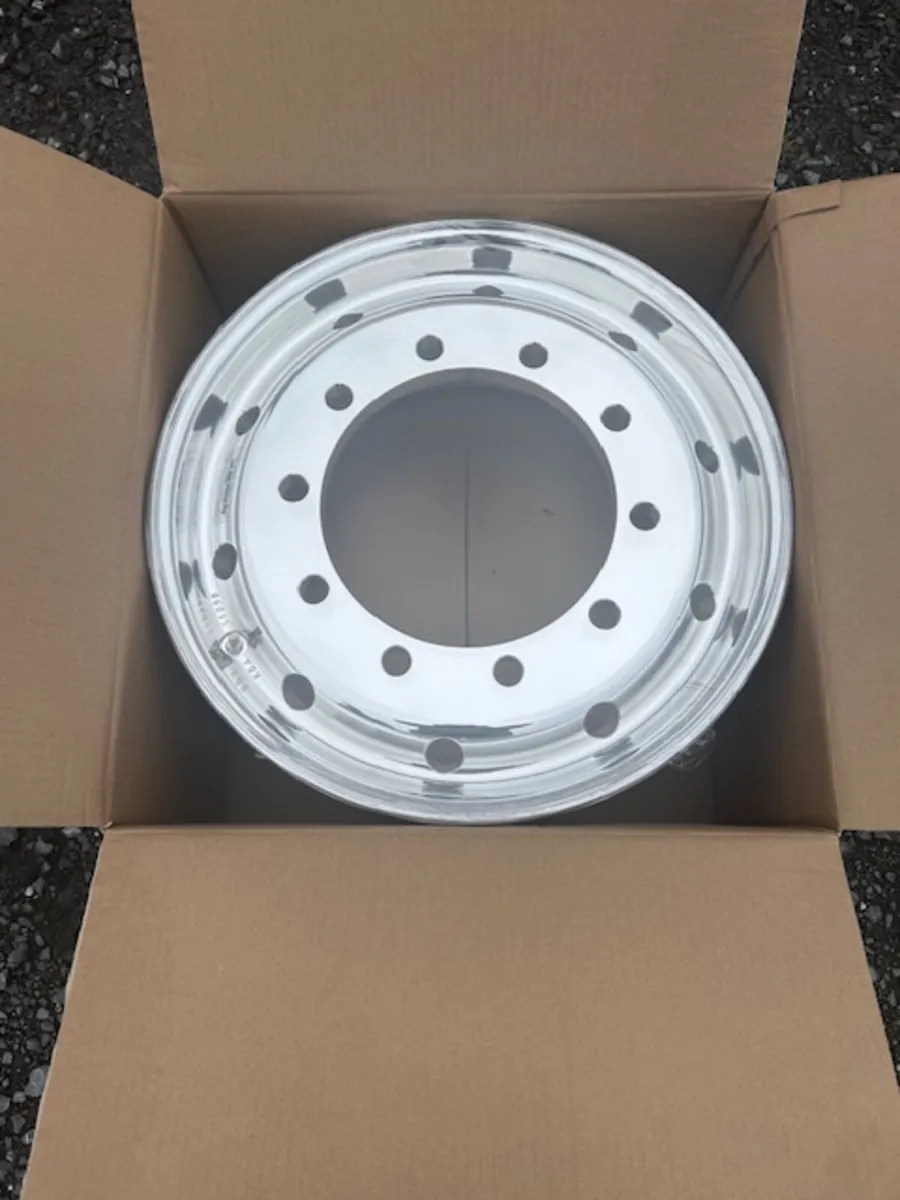 Alloy rims for sale - Image 1