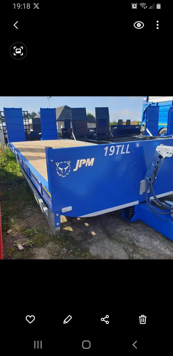JPM 27TLL TRI AXLE LOW LOADER Read on - Image 4