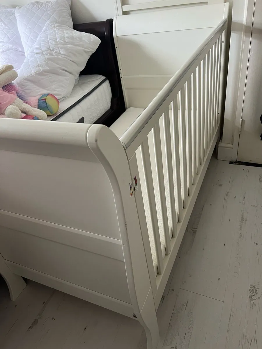 Br baby oslo sleigh cot bed best sale