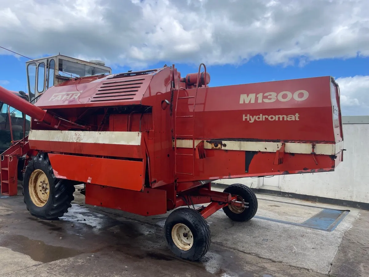 Fahr M1300 Hydro Combine - Image 4