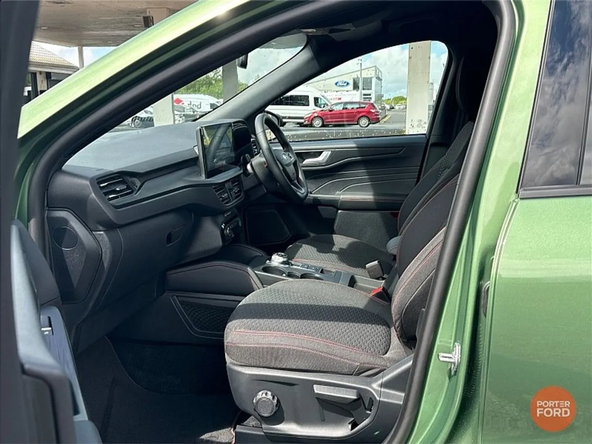 Ford Kuga 2.5 Hybrid ST Line 243PS - Image 4