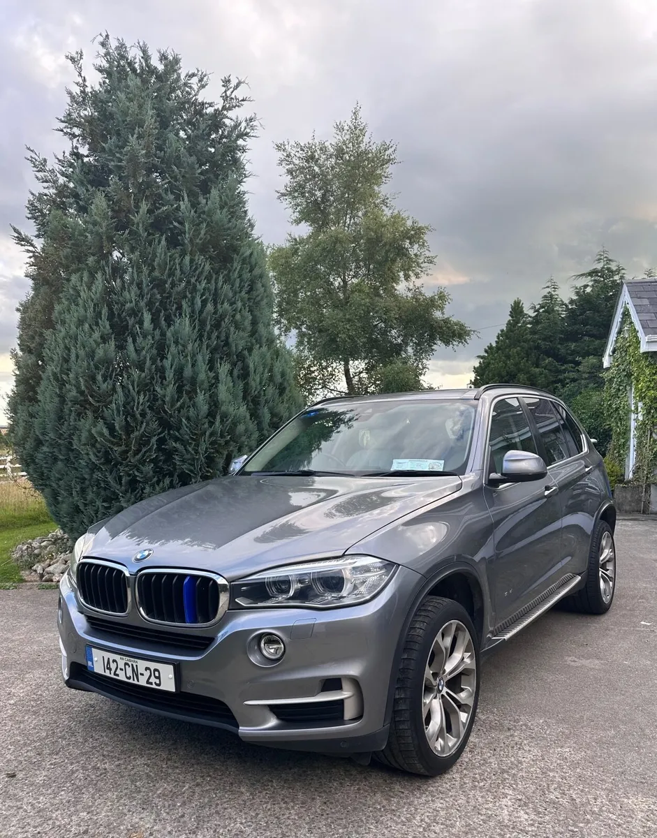 BMW X5 sport  2014 7seater - Image 1
