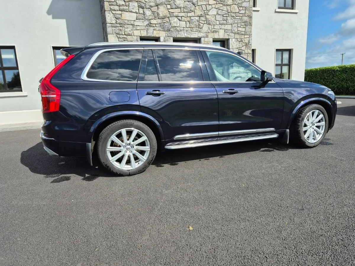 162 Volvo XC90 2.0 T8 Inscription T-Eng AWD - Image 3