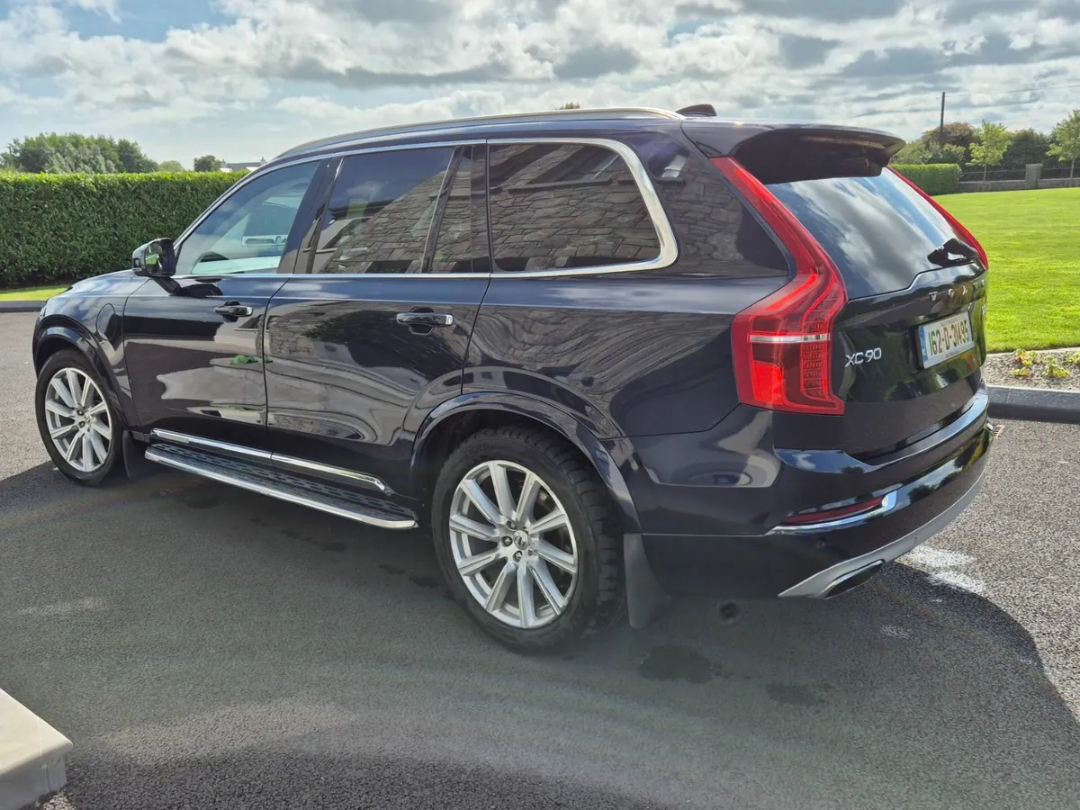 162 Volvo XC90 2.0 T8 Inscription T-Eng AWD - Image 4