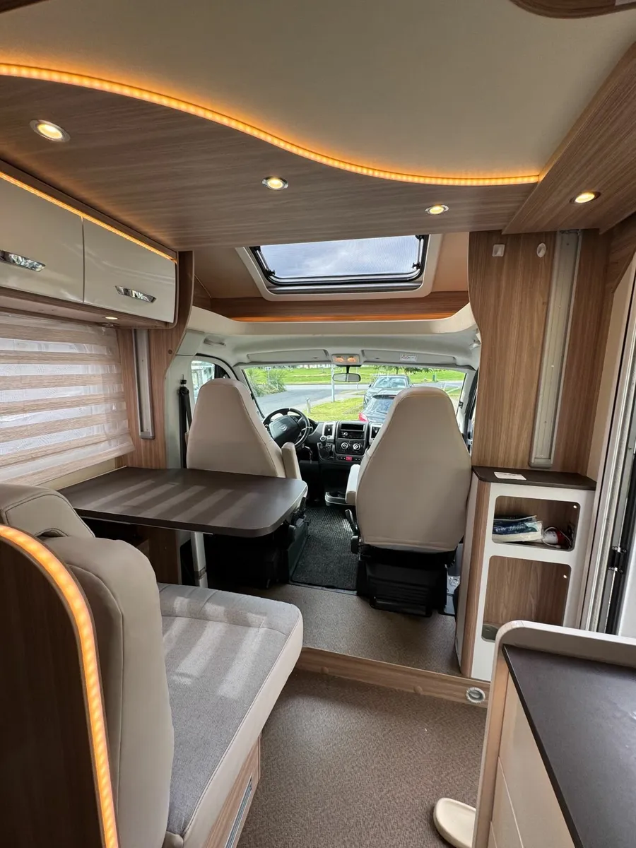 BURSTNER DELFIN 690 HARMONY LINE 2021 - Image 4