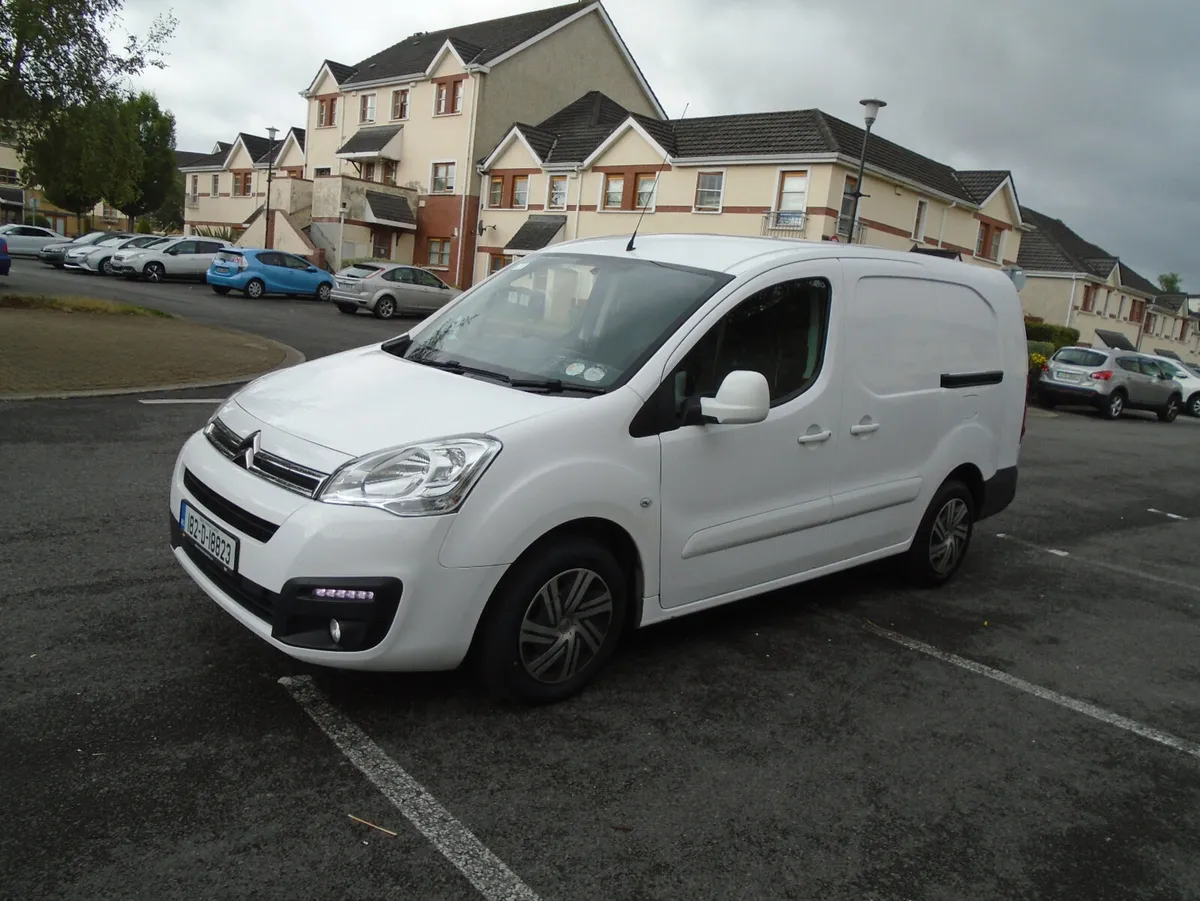 Citroen Berlingo,One Owmer,12000 Total Price. - Image 4