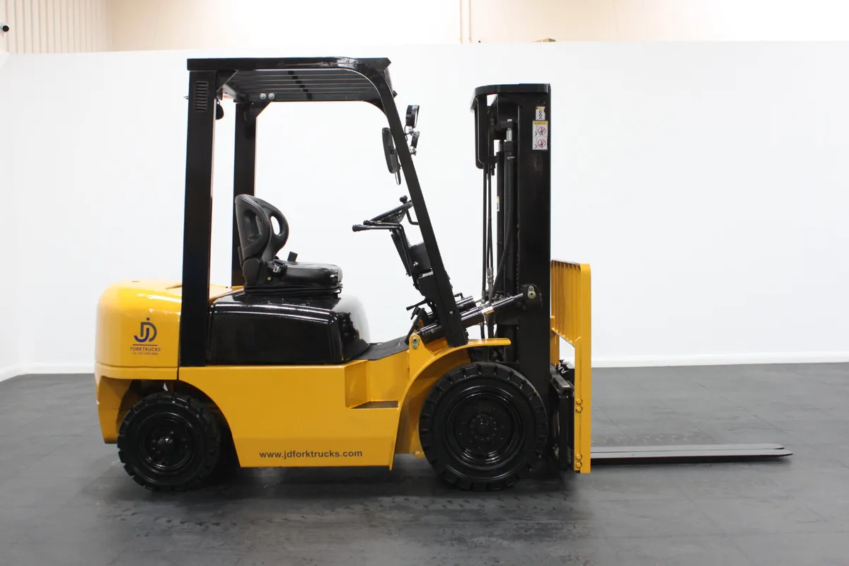 EP- 2.5 Ton Counterbalance Forklift - CPCD25 - Image 4