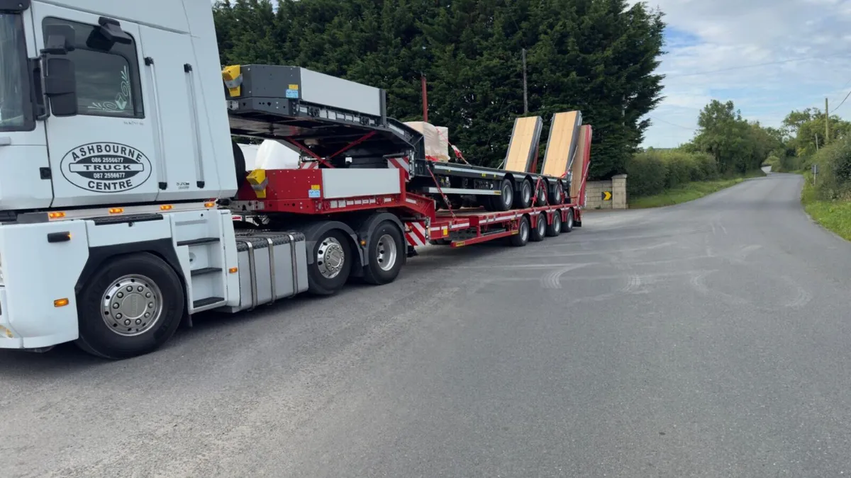 New Faymonville 4 axle 9ft wide, - Image 2