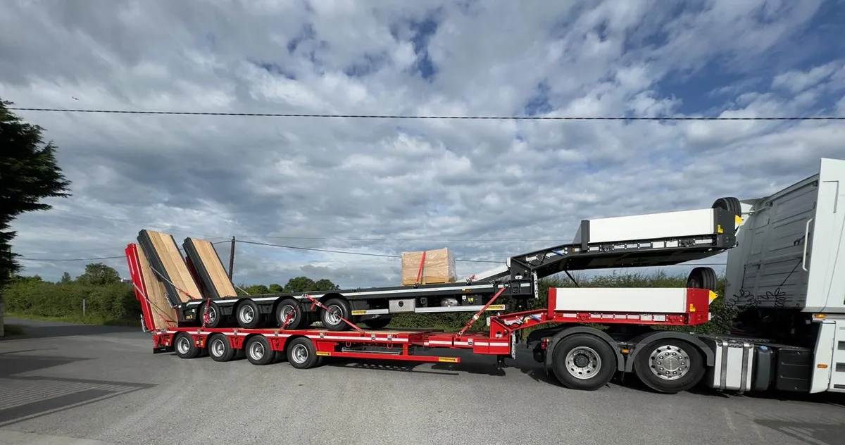New Faymonville 4 axle 9ft wide, - Image 1