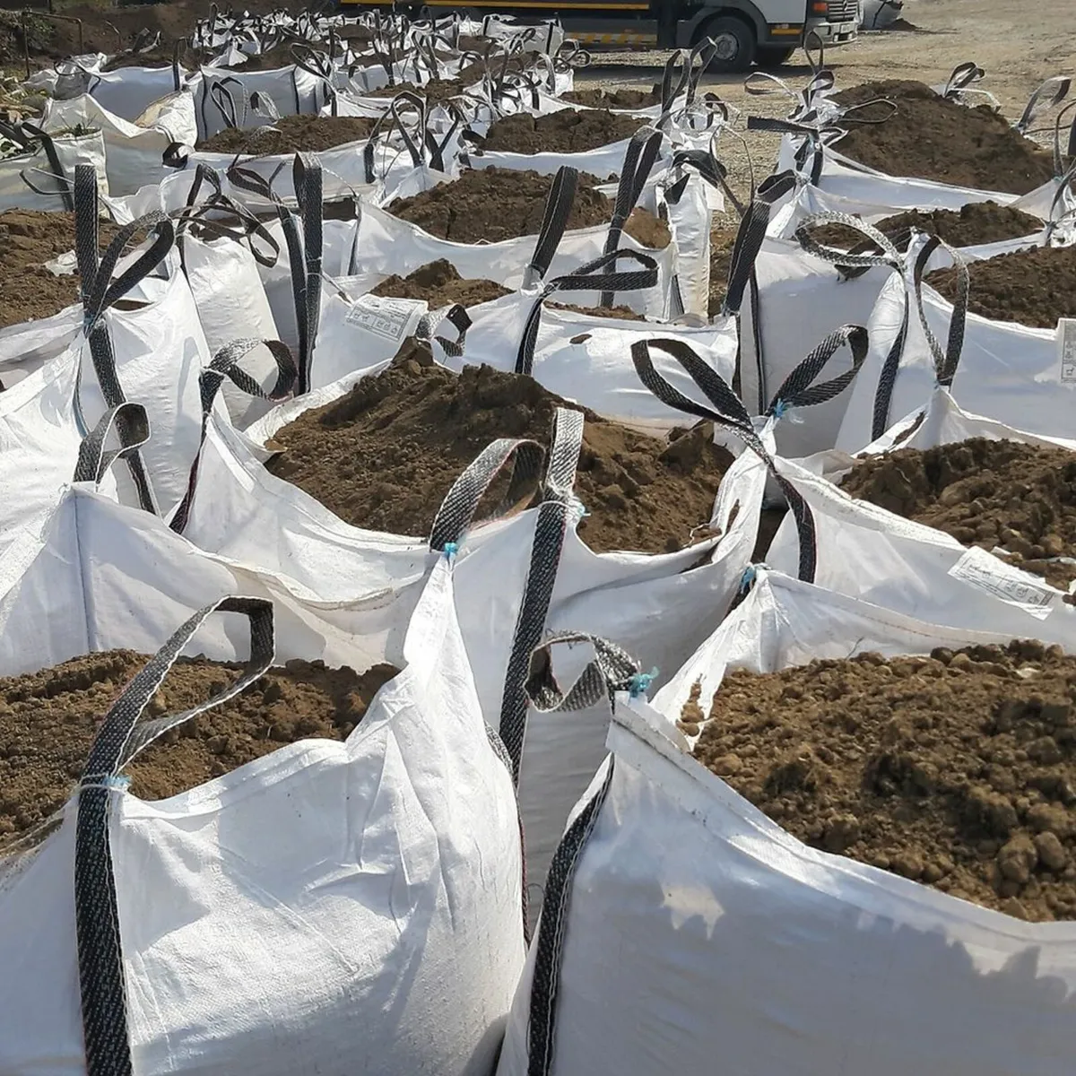 Screened garden Topsoil - Image 4