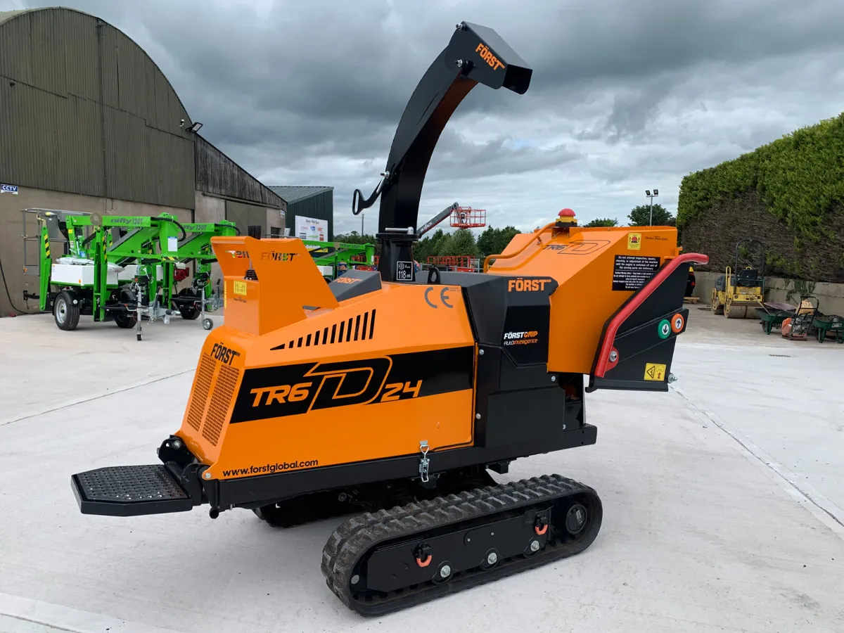 New Forst TR6 6" tracked wood chipper woodchipper - Image 3