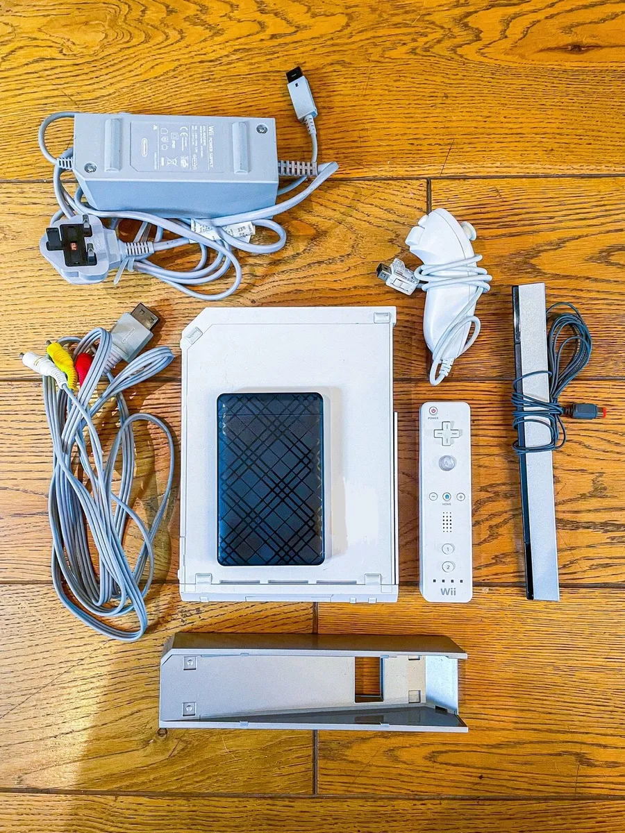 Modded Wii (5000+ Games) 250GB - Image 1