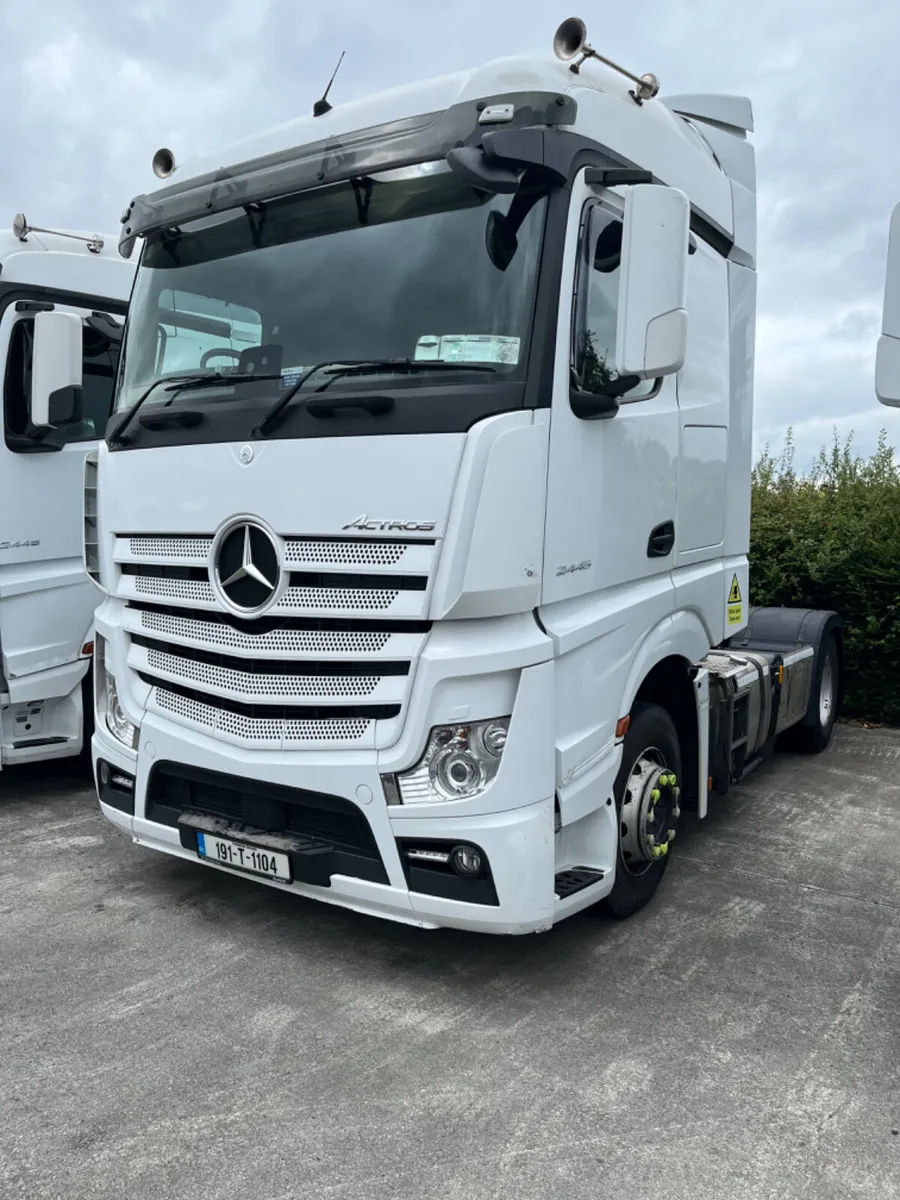 Mercedes-Benz Actros 2019 - Image 2