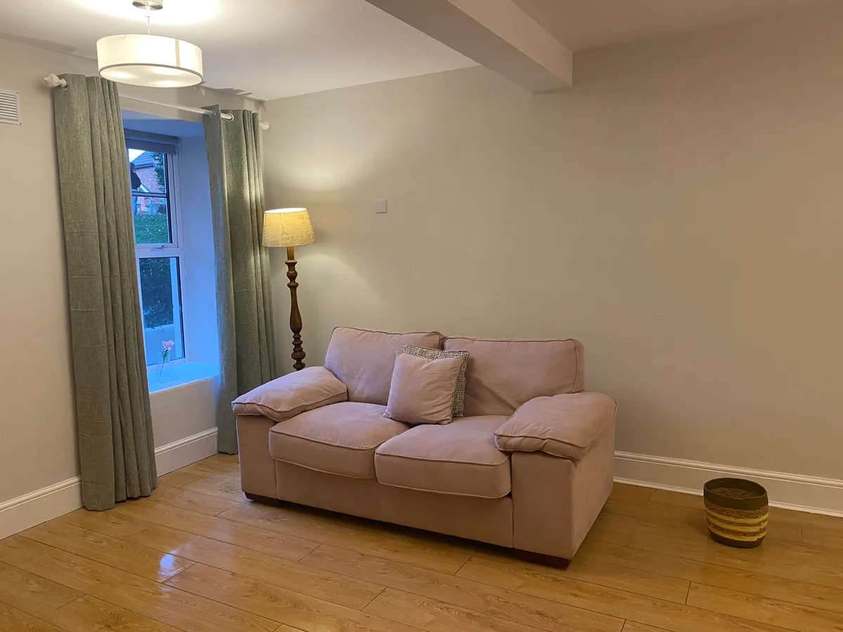 Now until 6/9, Twin Room to Let - Image 4