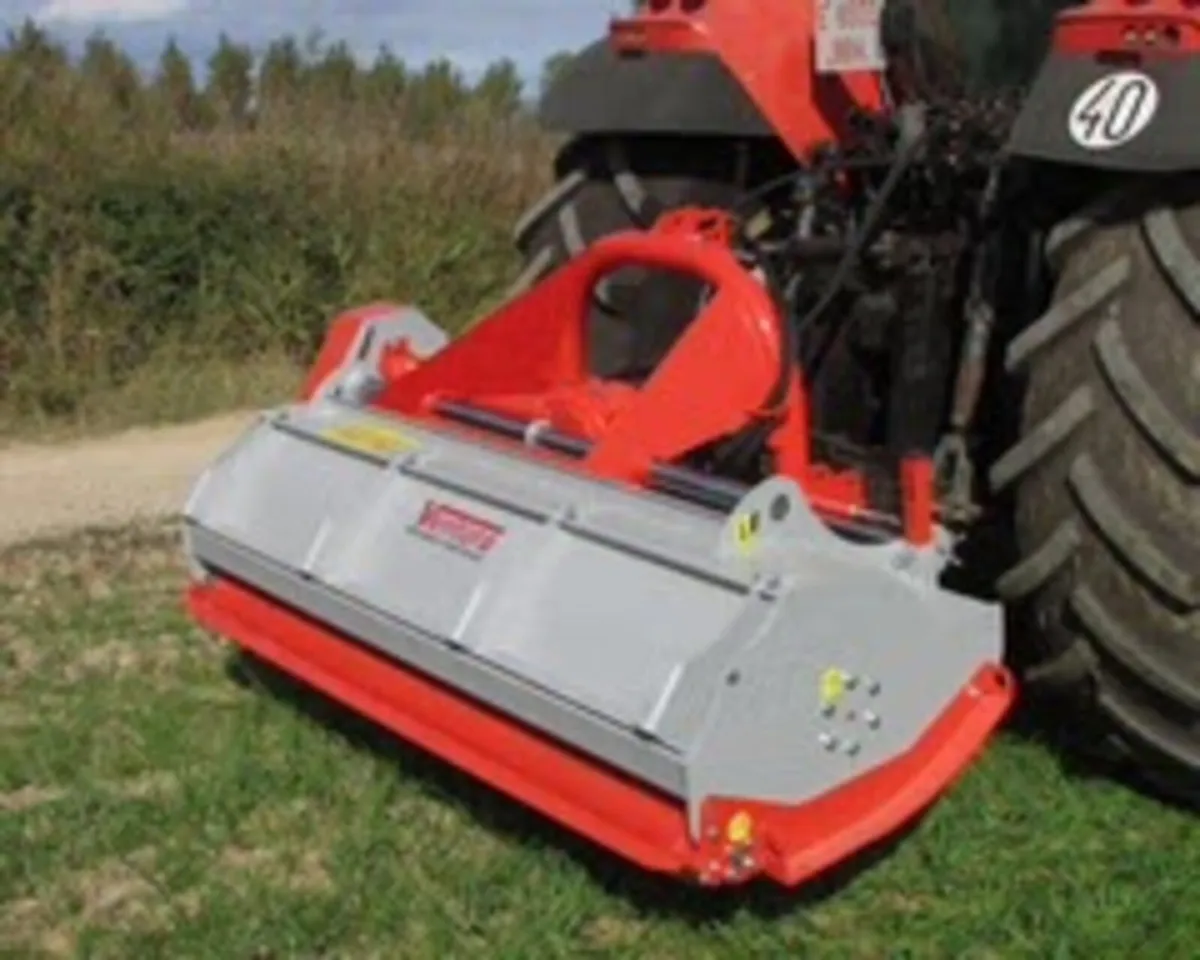 Ventura heavy duty mulchers are at the ploughing . - Image 2