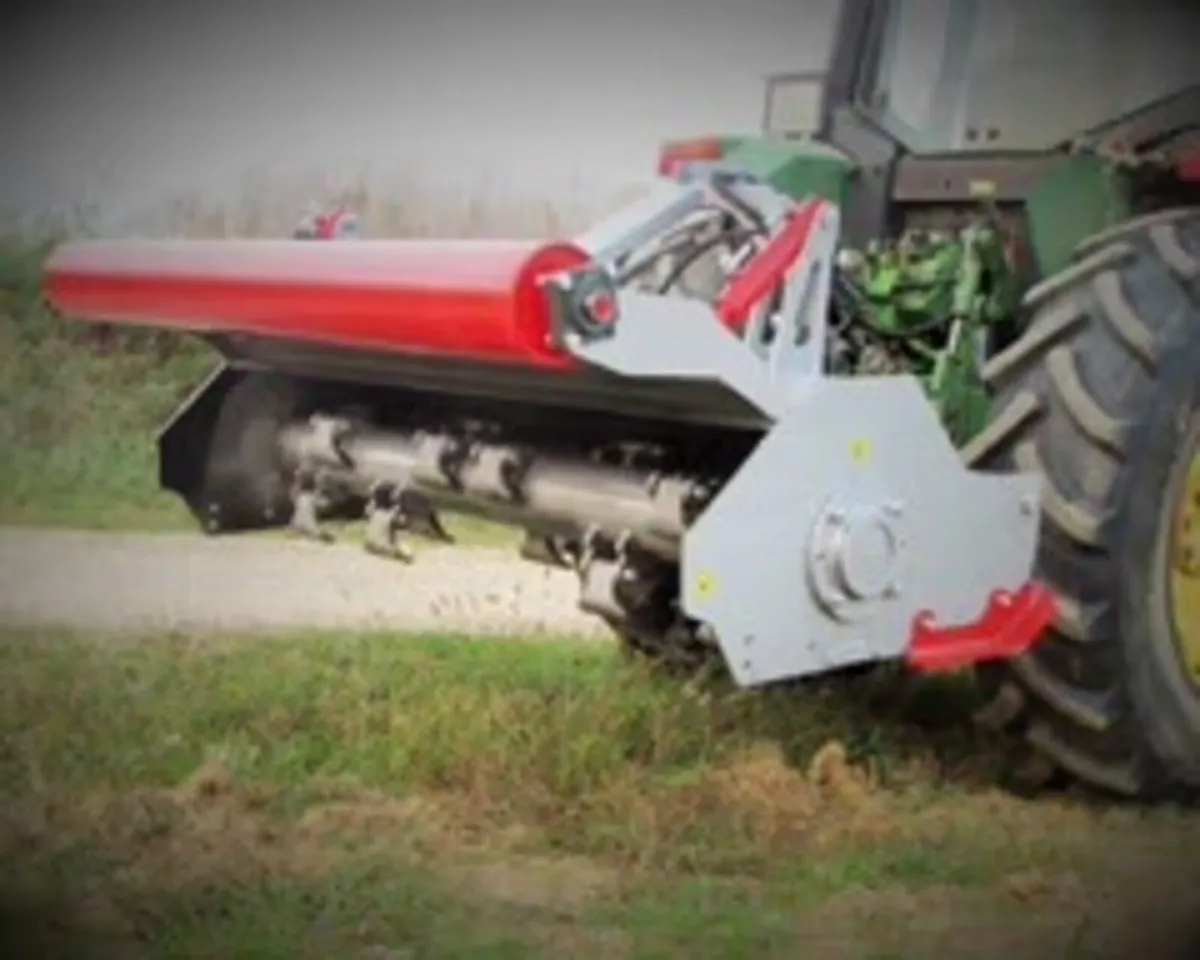 Ventura heavy duty mulchers are at the ploughing . - Image 4