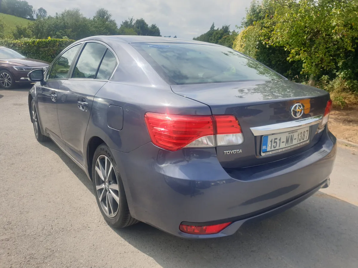Toyota Avensis 2015 2.0 d4d - Image 4